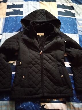 Liz Claiborne Black Quilted Hooded Puffer Jacket for Women